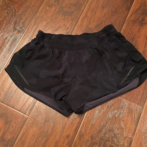 lululemon hotty hots